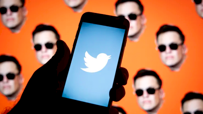 Ad giant IPG advises brands to pause Twitter spending after Musk takeover