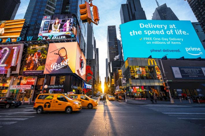 DOOH ads lead a ‘critical internal structural shift’ in US OOH market: PwC